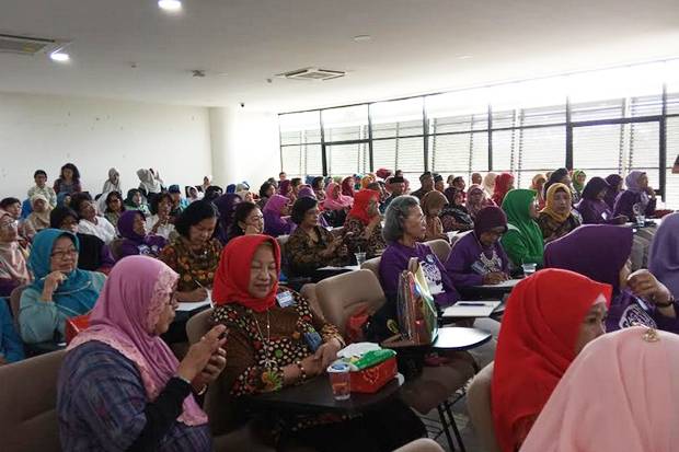 DKI Canangkan Tiap Kecamatan...
