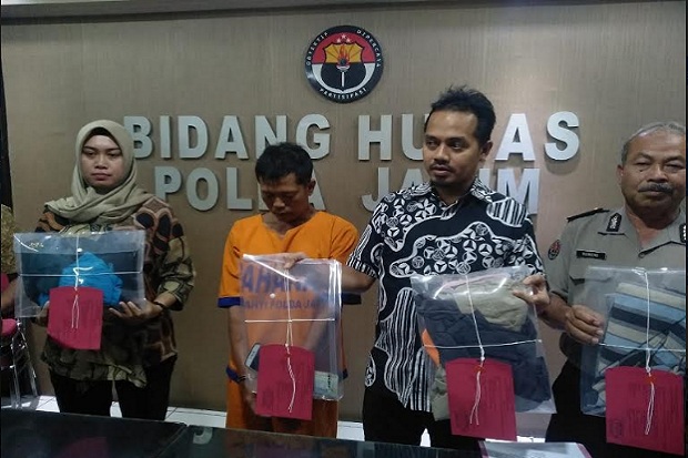 Sodomi 50 Bocah di Bawah...