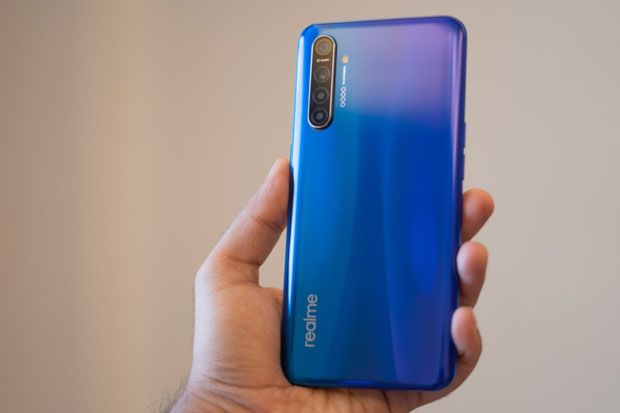 Meluncur di India, realme...