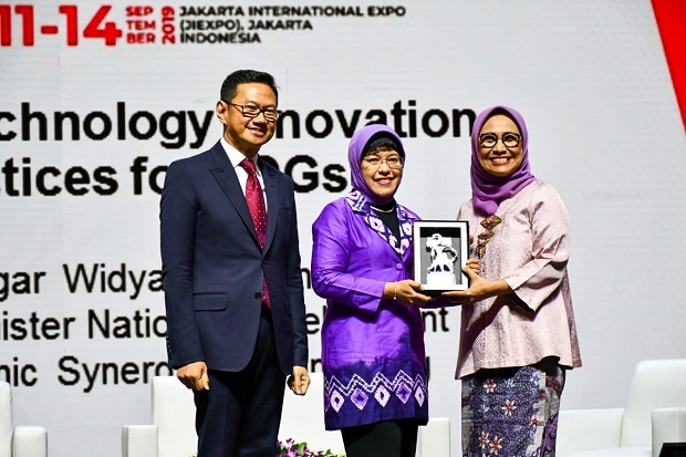 DPR Ajak Insinyur Perempuan...