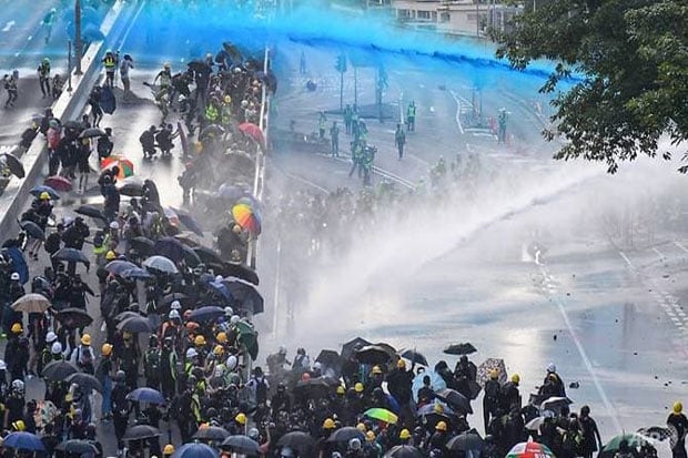 Demonstran Hong Kong...