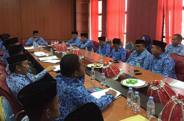 Bupati Pasangkayu Agus...
