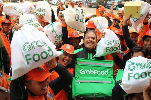 Pertumbuhan Cepat, GrabFood...