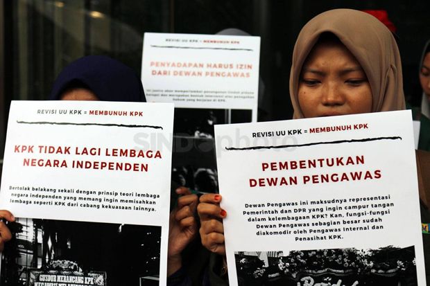Menyoal Keterbukaan...