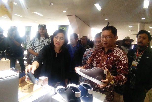 Dorong Industri Alas...