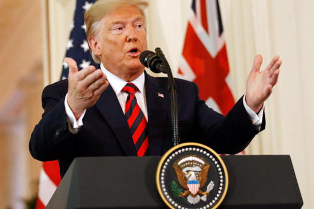 Trump: Menginvasi Iran...