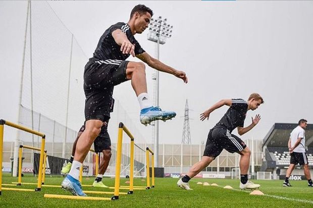 Cristiano Ronaldo Diragukan...