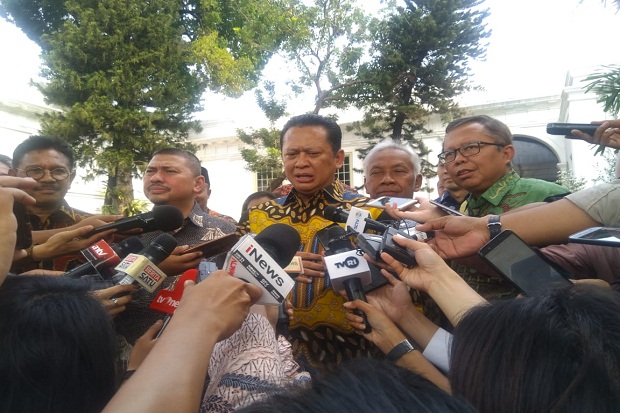 Bertemu Jokowi, DPR...