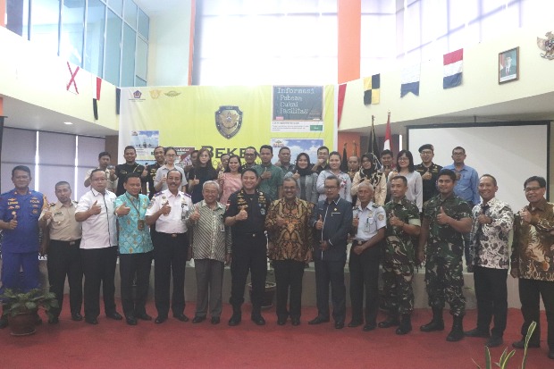 Dukung Keterbukaan Informasi,...