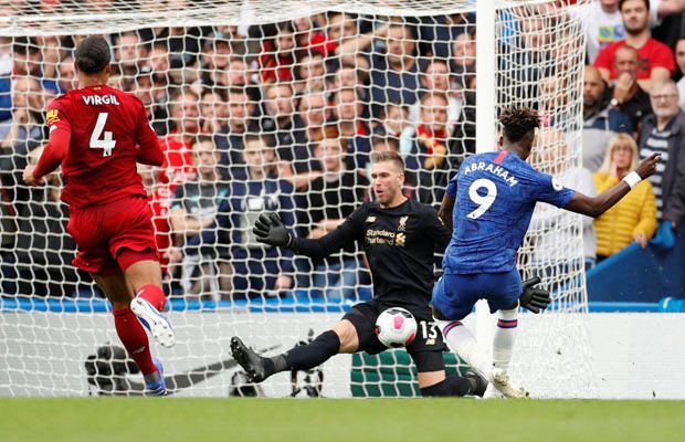 Alisson Becker Cedera,...