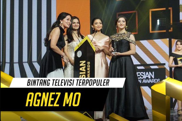 Agnez Mo Ditahbiskan...