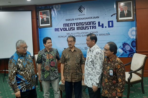 Sambut Industri 4.0,...