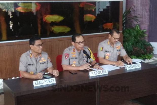 Puluhan Demonstran Ditangkap,...