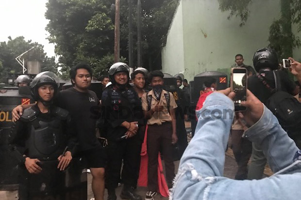 Kericuhan Reda, Pelajar...