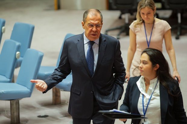 Lavrov: Rusia akan Respon...