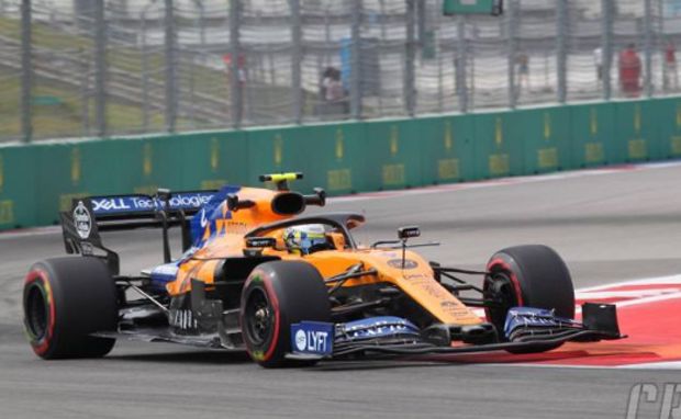 Verstappen Kuasai Latihan...