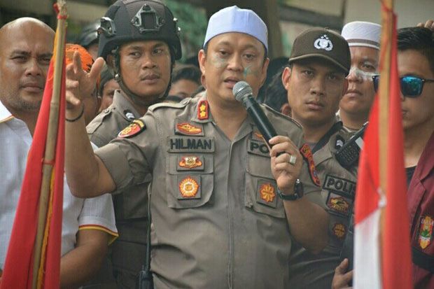 Lebih Persuasif, DPRD...