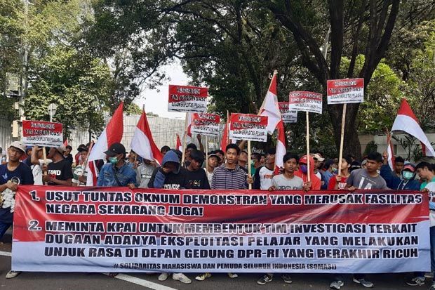 Mahasiswa Desak KPAI...