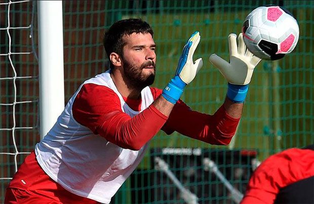 Alisson Becker Siap...