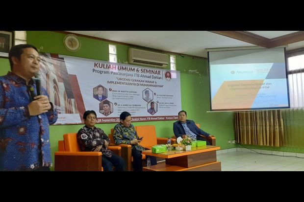 ITB Ahmad Dahlan Siap...