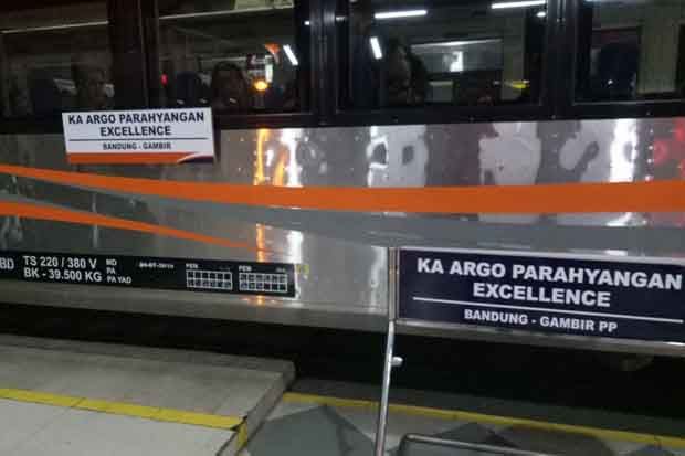PT KAI Operasikan Argo...