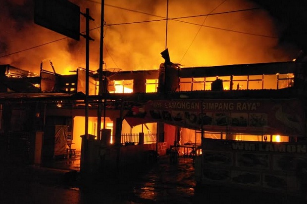 Kota Sungaipenuh Membara,...