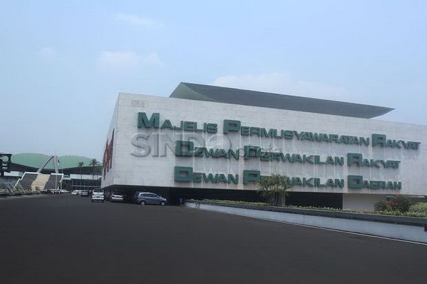 Pemilihan Pimpinan MPR...