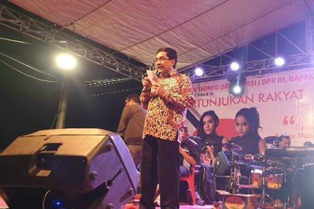 Tangkal Hoax, Kominfo...