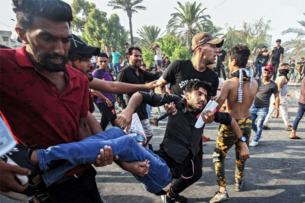 Polisi Irak Tembaki...