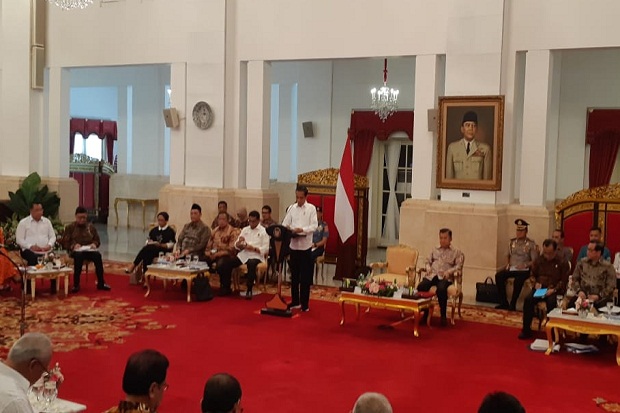 Di Sidang Kabinet Terakhir,...