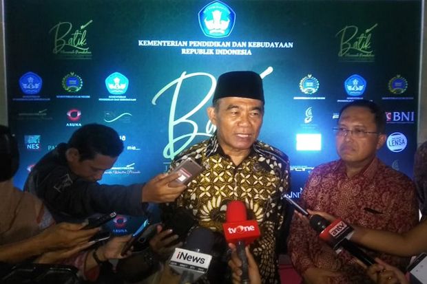 Sebagai Mahakarya Bangsa,...