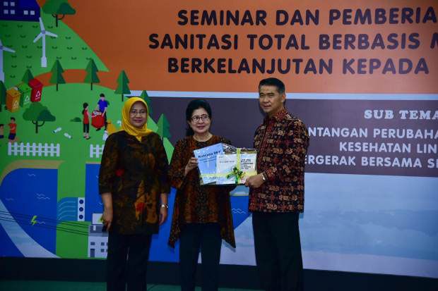 Bersama Menkes, Fasha...