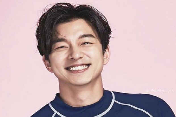 Gong Yoo Menangis Baca...