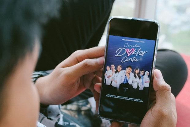 Bikin Serial Cerita...
