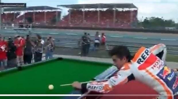 Marquez Rayakan Gelar...