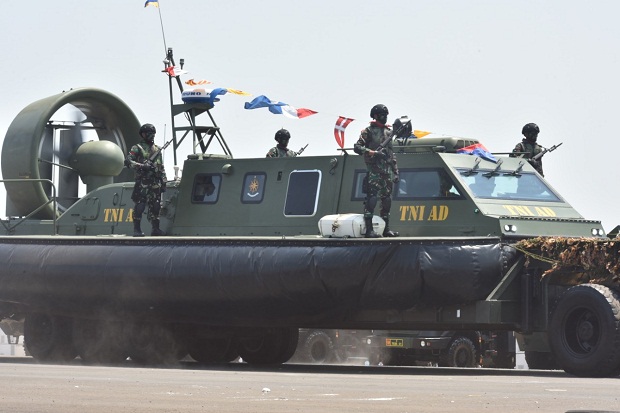 Jet Ski dan Hovercraft...