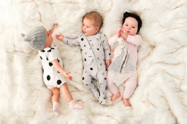 Bayi dengan Berat Badan...