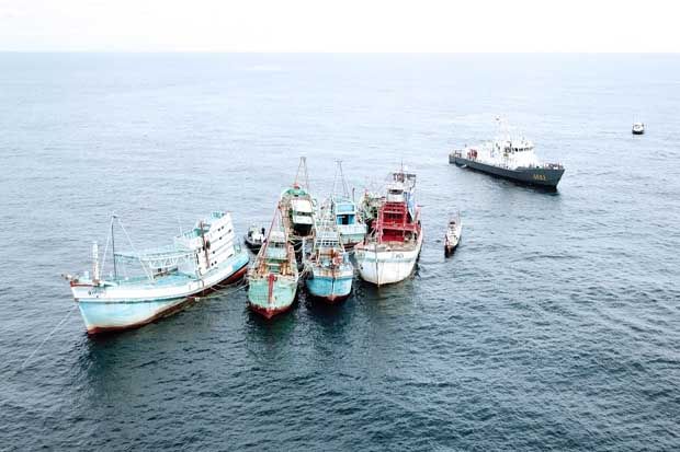 21 Kapal Ikan Asing...