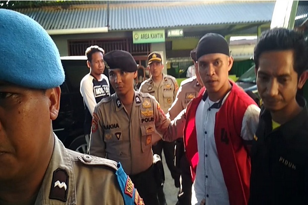 Predator Anak, Mantan...