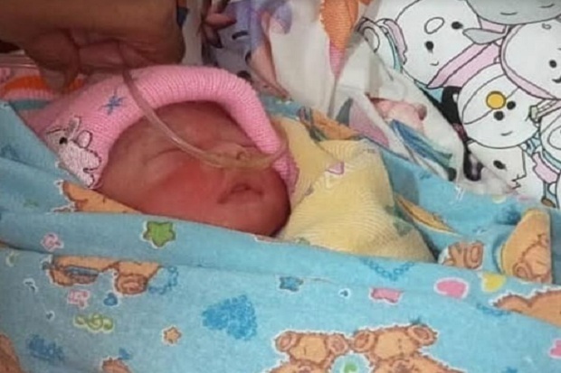 Geger, Pasangan di Bali...