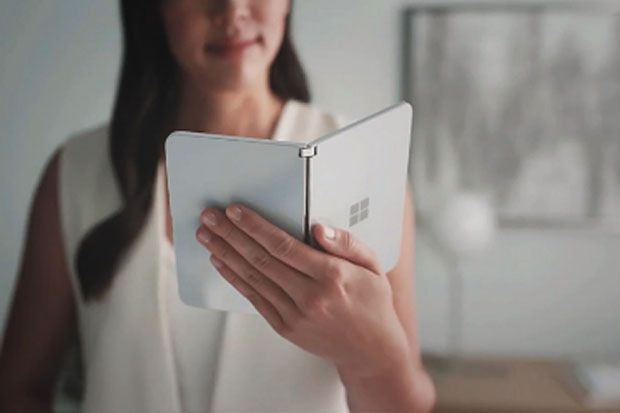 Ponsel Lipat Microsoft...