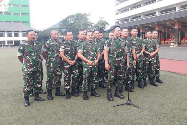 KSAD Kumpulkan Pangdam...