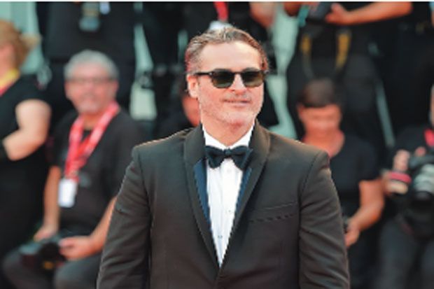 Joaquin Phoenix Punya...