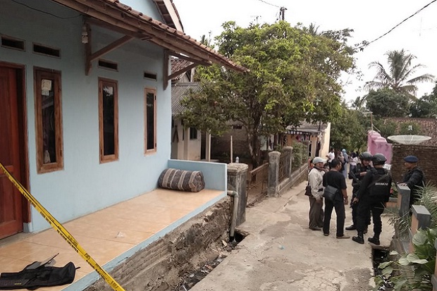 Rumah Kontrakan Pelaku...