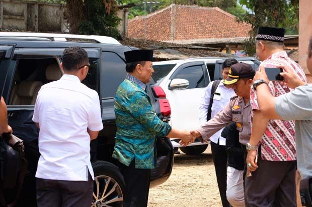 Penyerangan Wiranto,...