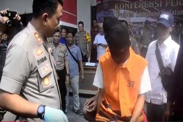 Polisi Ringkus Komplotan...