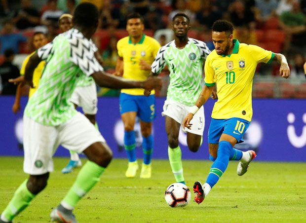Cedera Neymar Warnai...