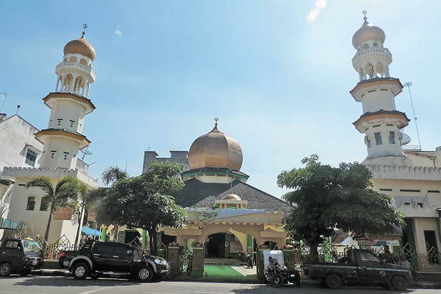 Masjid Raya Nur Addin...