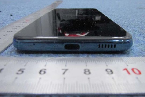 ZTE Blade 20 Pamerkan...