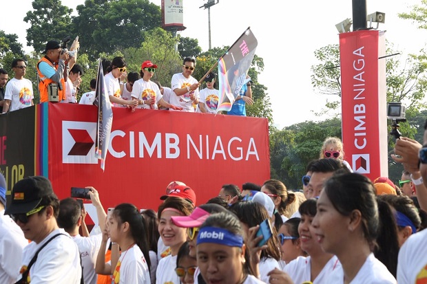 The Color Run Warnai...